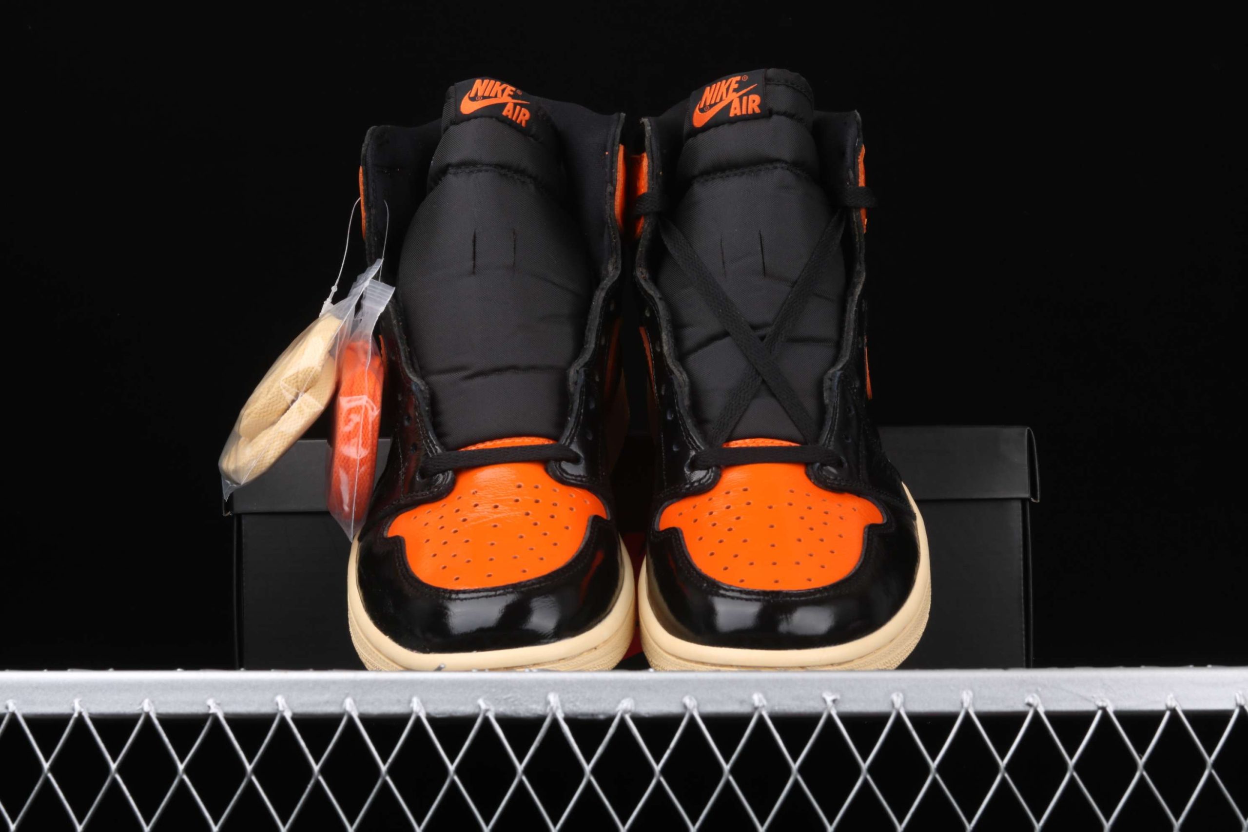 New Arrival AJ1 High 555088-028