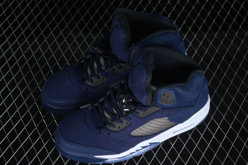AJ 5 Retro SE ‘Midnight Navy’ FD6812-400 PA