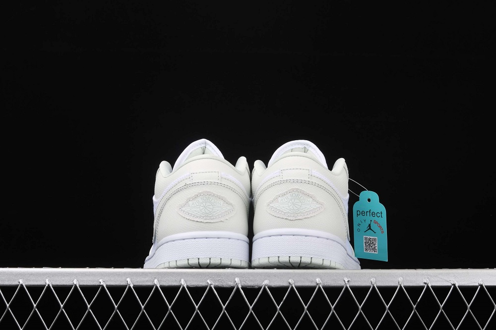 New Arrival AJ1 Low Spruce Aura CW1381-003 New Arrival AJ1 Low Spruce Aura CW1381-003