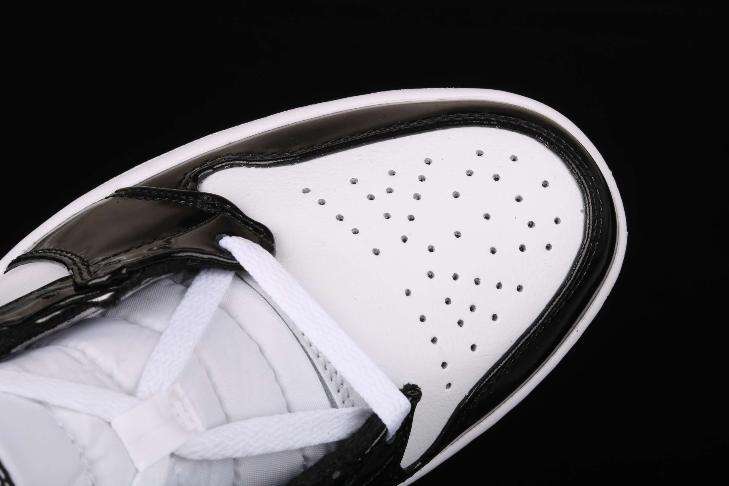 New Arrival AJ1 Mid SE 852542-007