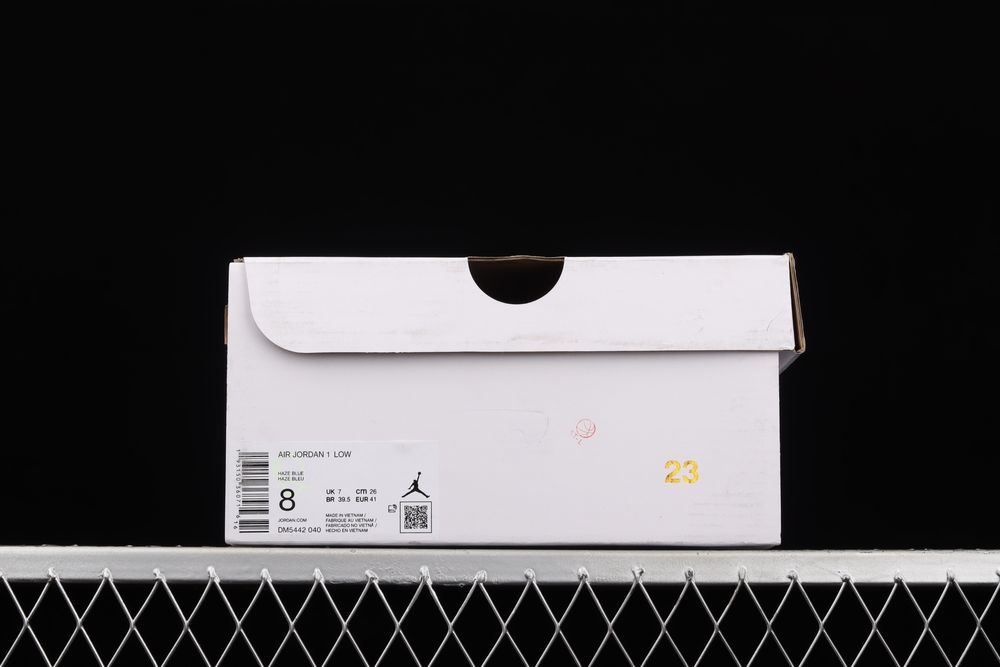 New Arrival AJ1 Low DM5442-040 New Arrival AJ1 Low DM5442-040