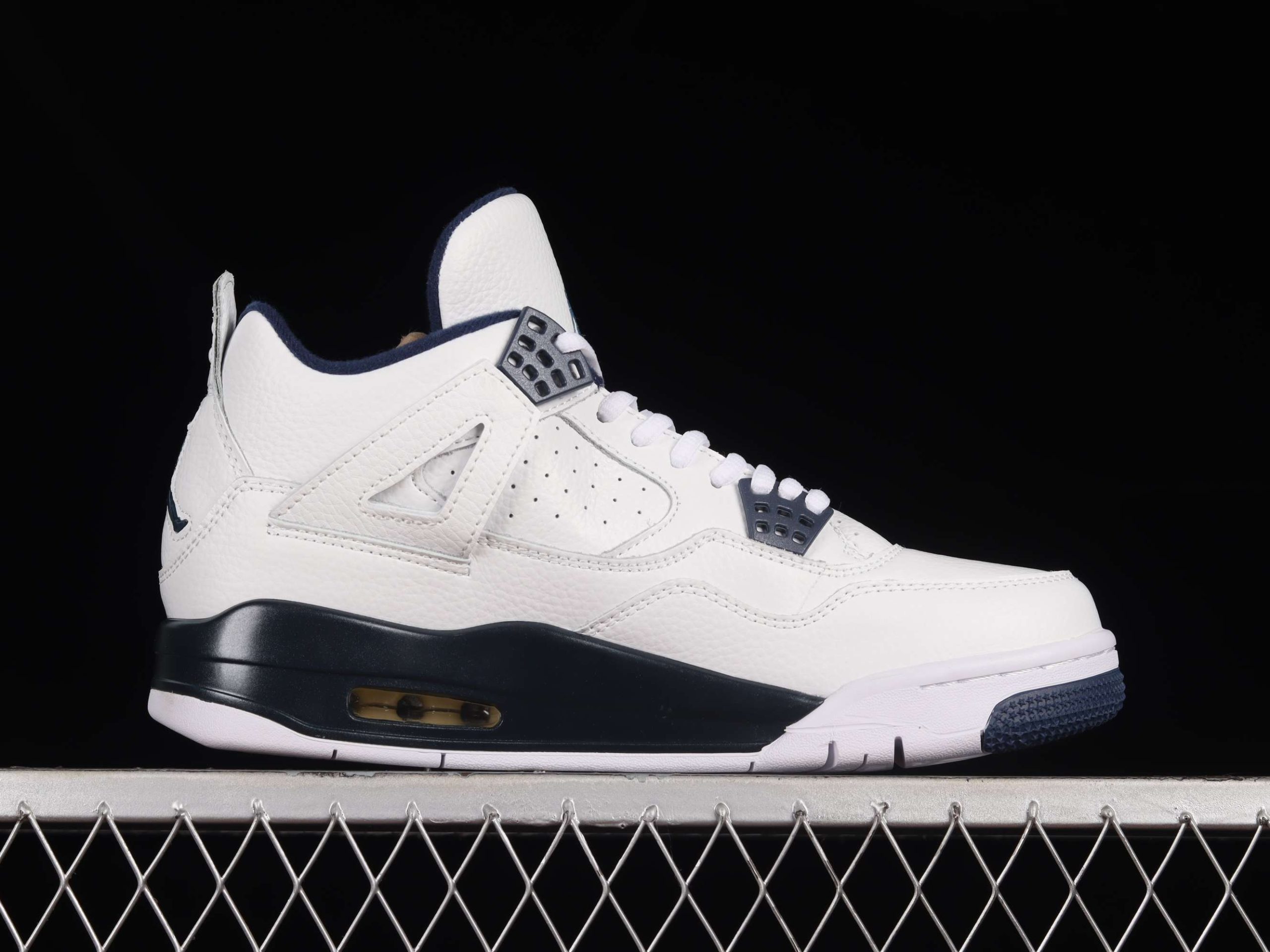 New Arrival AJ4 F 314254-107 Columbia
