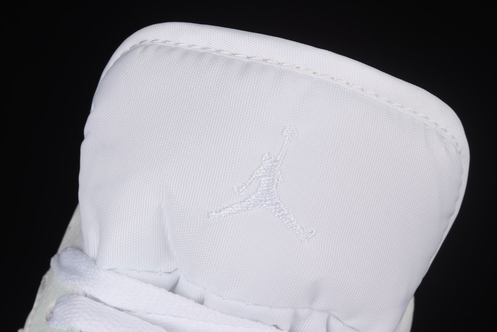 New Arrival AJ1 Low 553558-130 New Arrival AJ1 Low 553558-130