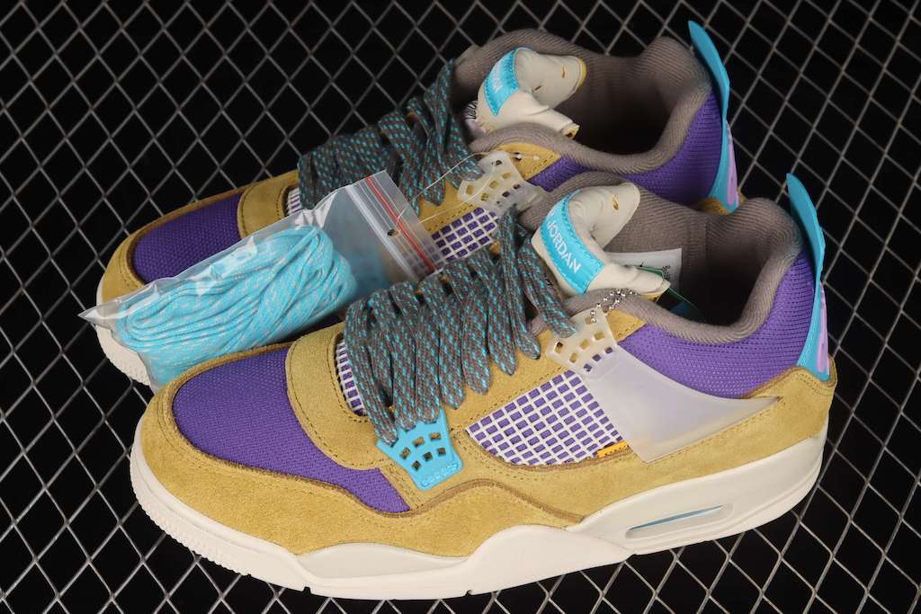 New Arrival AJ4 Retro SP DJ5718-300
