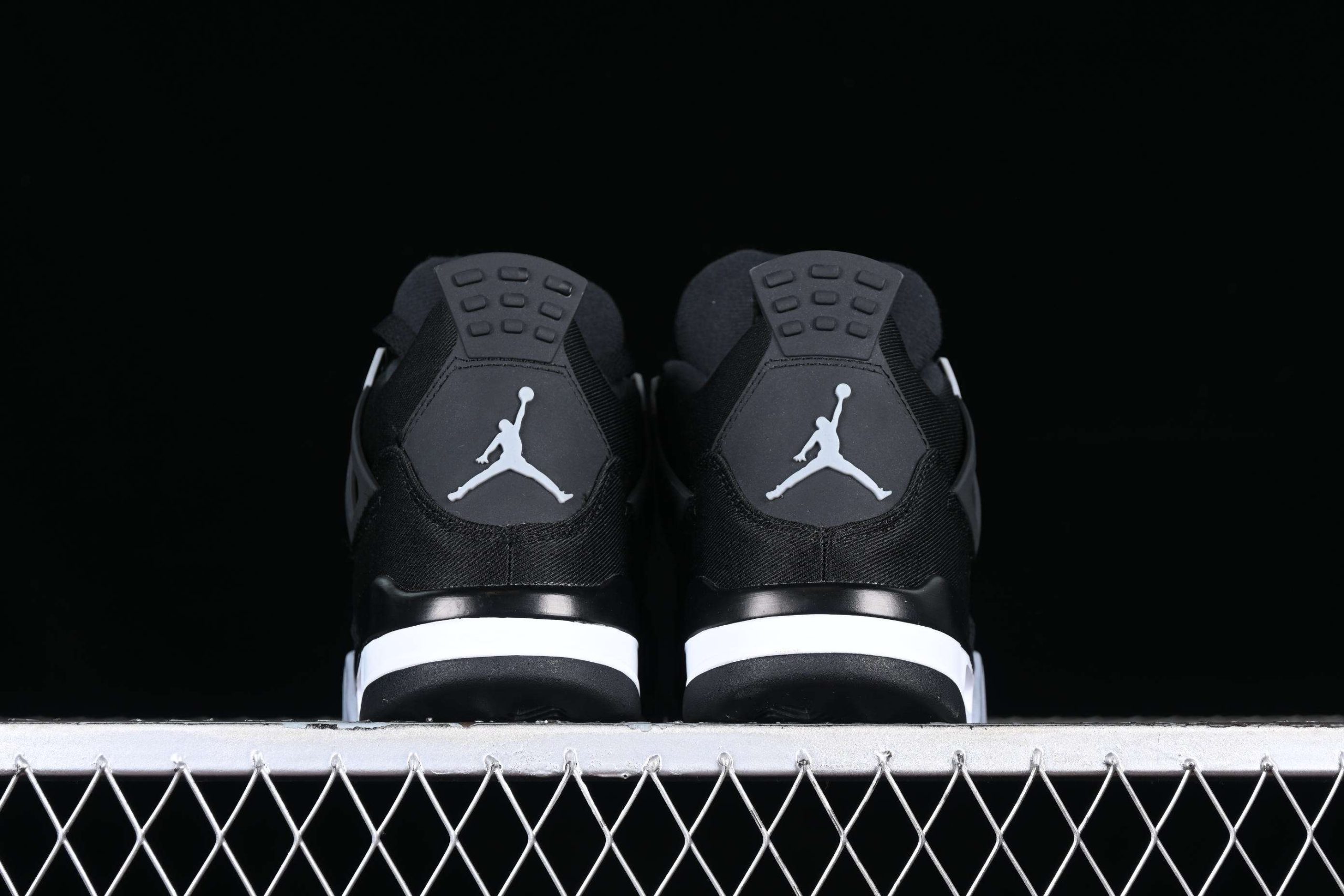 New Arrival AJ4 DH7138-006 Retro Olive Canvas
