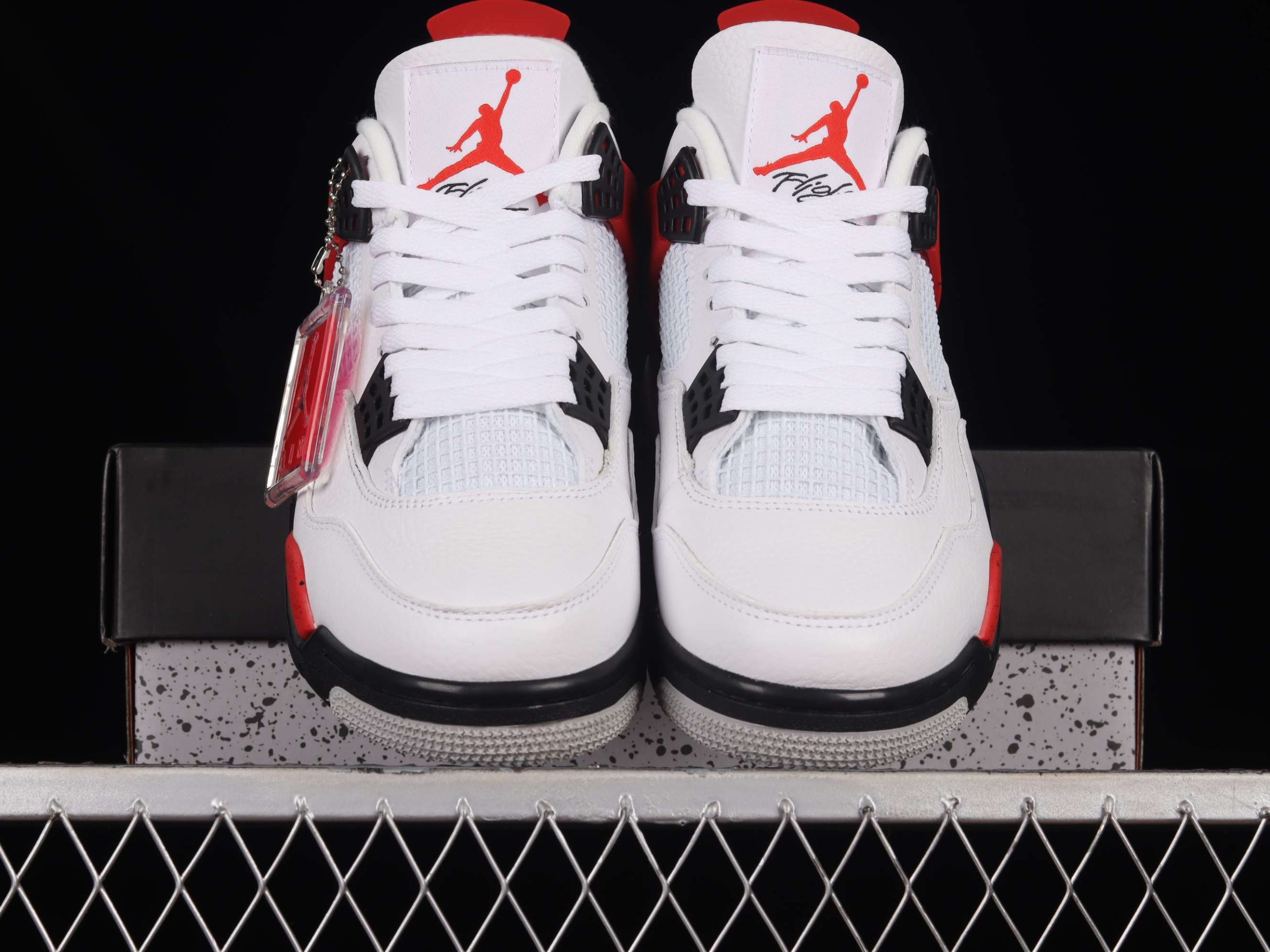 New Arrival AJ4 DH6927-161 Red Cement