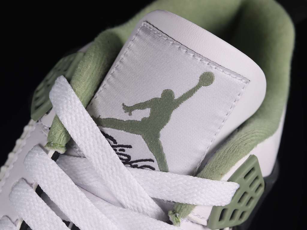 New Arrival AJ4 X AQ9129-103 Retro Seafoam