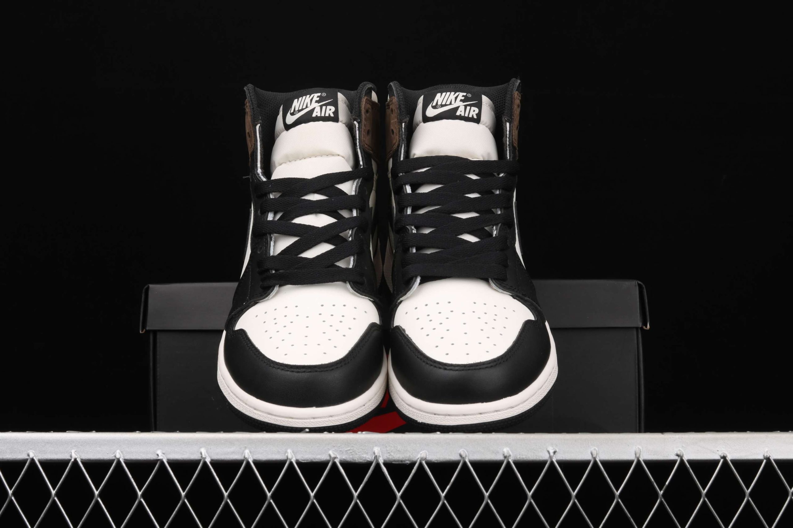 AJ 1 High Dark Mocha 575441-105 AJ 1 High Dark Mocha 575441-105