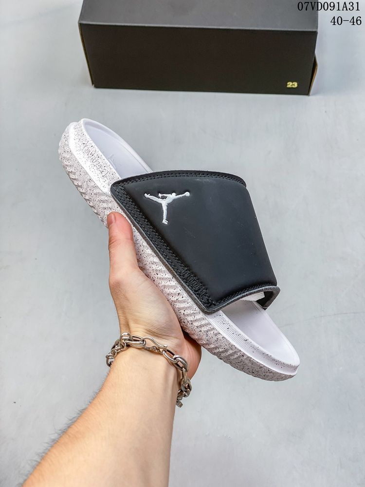 New Arrival AJ Play Slide Black Cement Photon Dust DC9835-003 AJ3007 TEN