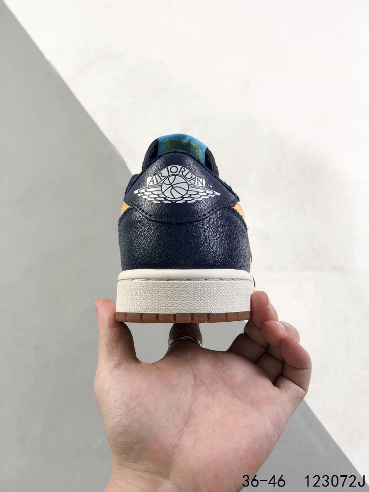 New Arrival AJ1 Low OG Marquette AJ3030 TEN