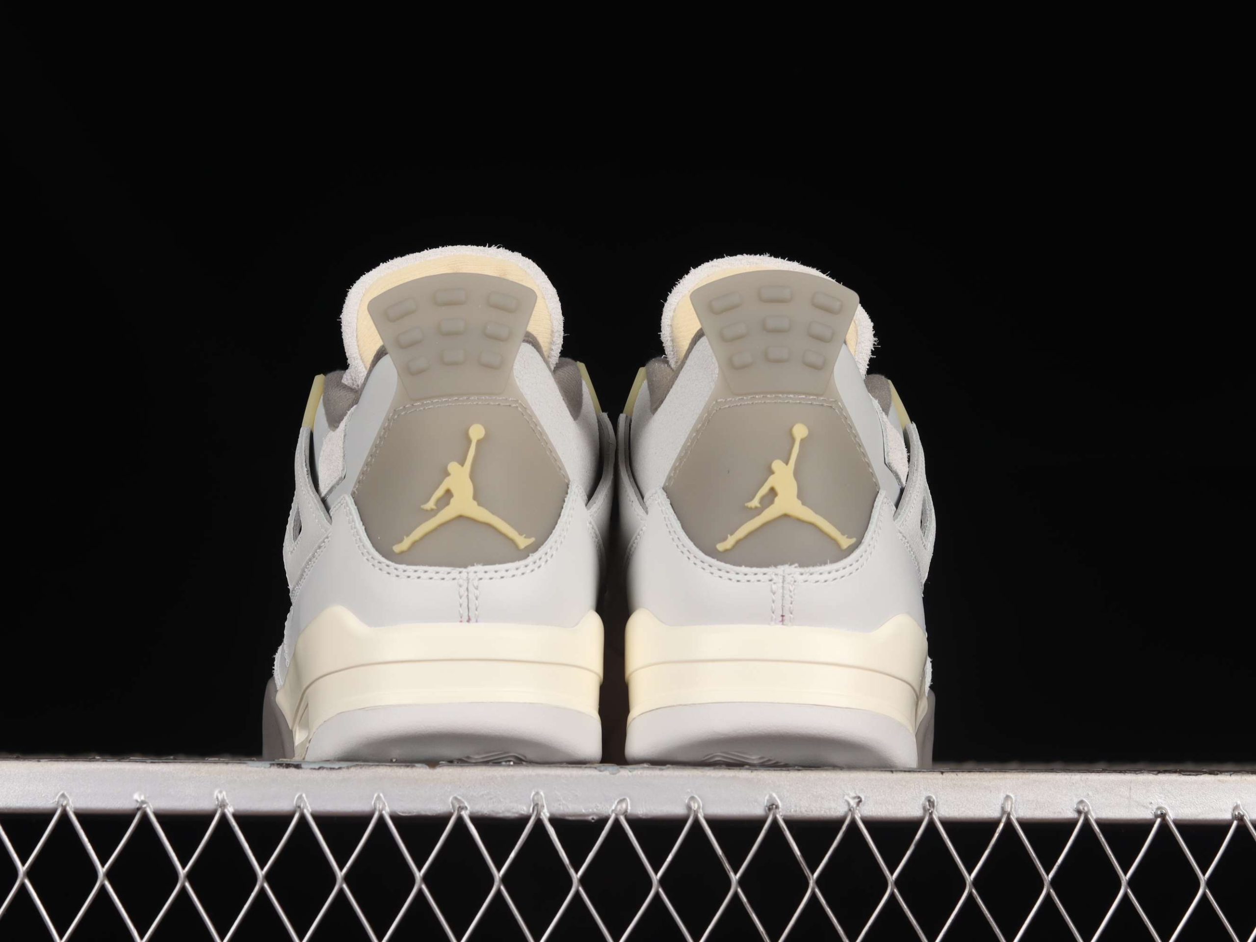 New Arrival AJ4 DV3742-021 Retro Craft