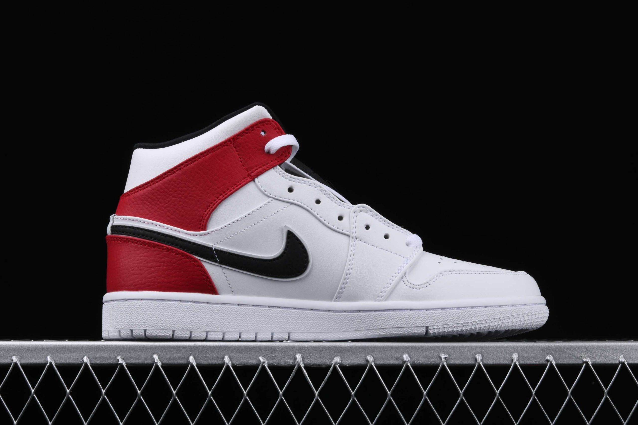 New Arrival AJ1 Mid 554724-116 New Arrival AJ1 Mid 554724-116
