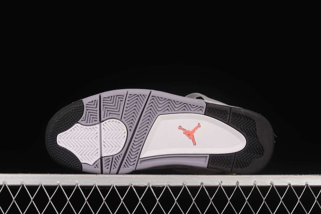 New Arrival AJ4 Zen Master DH7138-506
