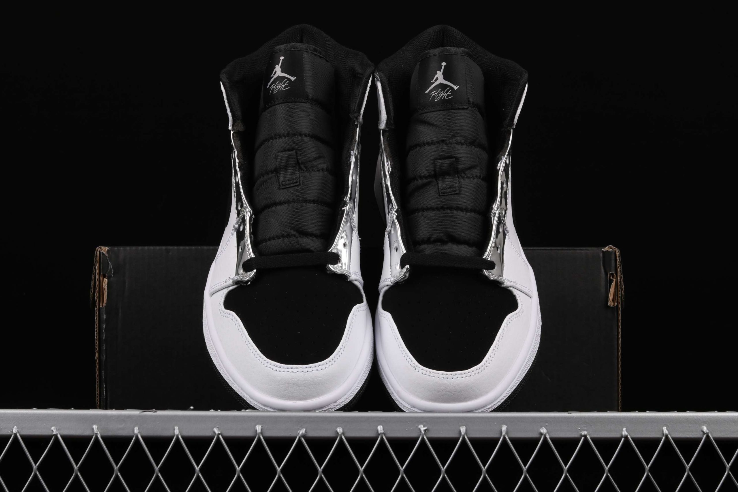 New Arrival AJ1 Mid 554724-121