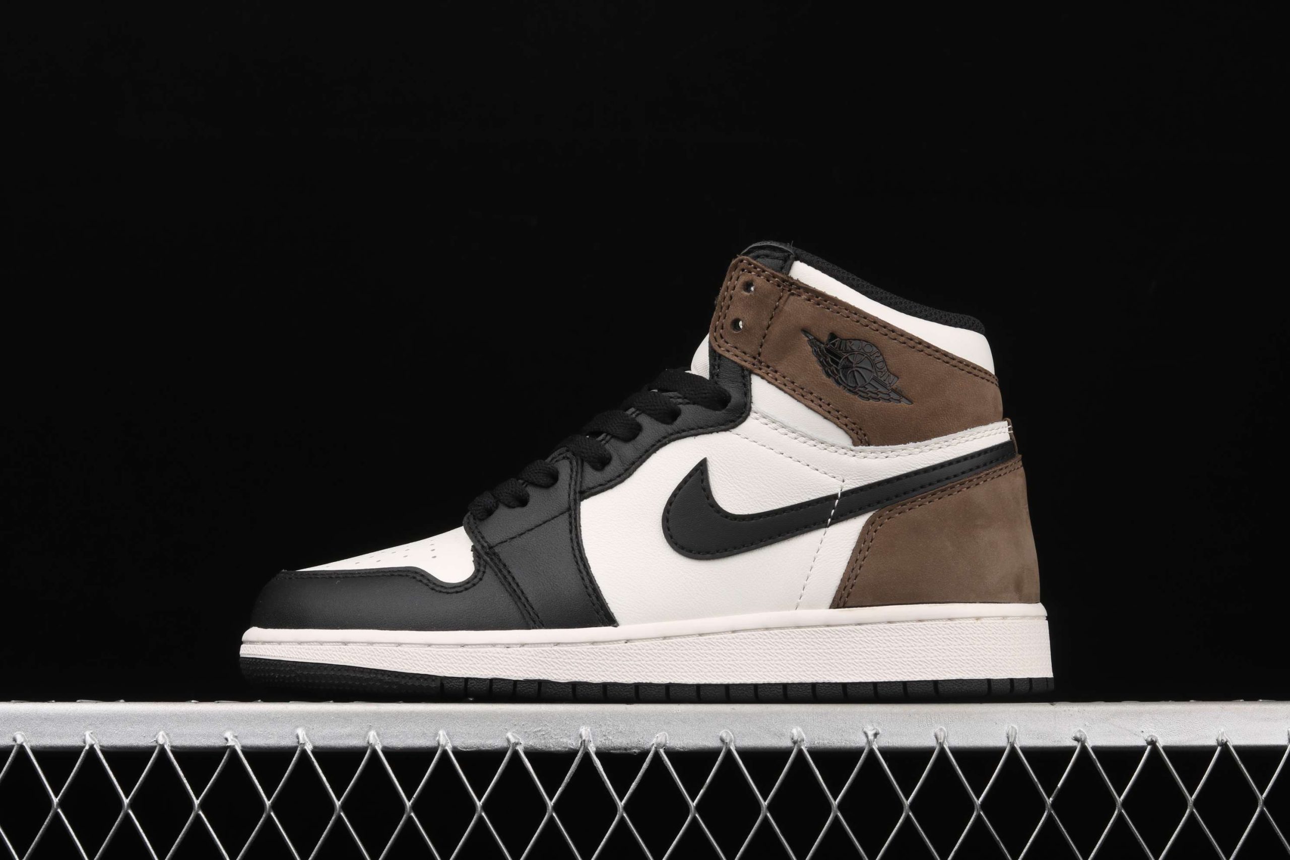 AJ 1 High Dark Mocha 575441-105 AJ 1 High Dark Mocha 575441-105