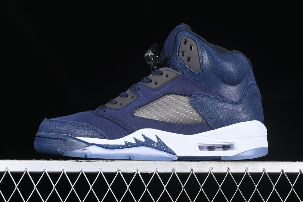 AJ 5 Retro SE ‘Midnight Navy’ FD6812-400 PA