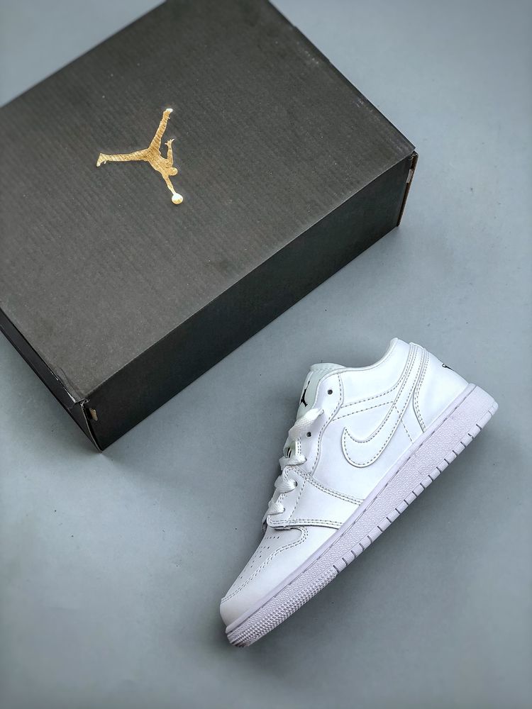 New Arrival AJ1 Retro Low ‘Pure Platinum’ 553558-170 AJ3140 TEN