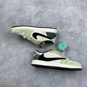 New Arrival Stussy x Nike SB Dunk Low Pro AJ3247 TEN