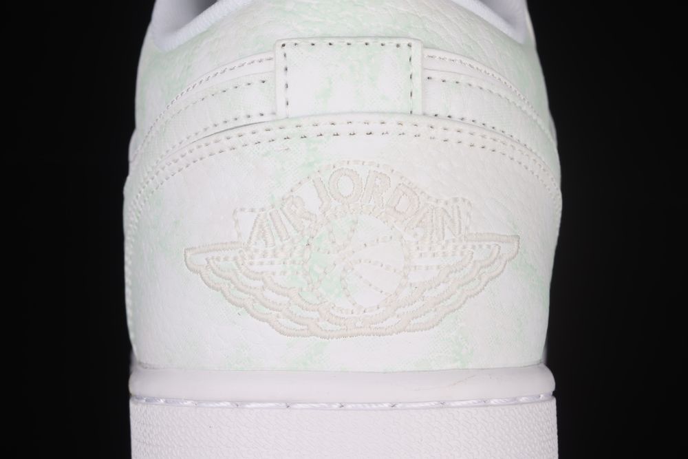 New Arrival AJ1 Low 553558-130 New Arrival AJ1 Low 553558-130