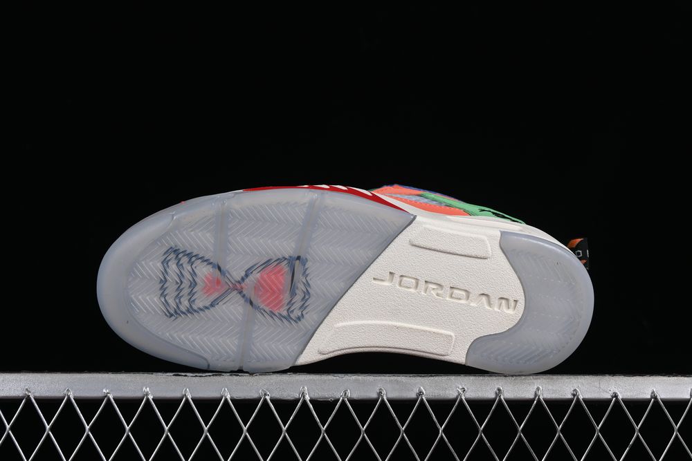 AJ 5 Low ‘Doernbecher Michael’ DR6287-486 PA AJ 5 Low ‘Doernbecher Michael’ DR6287-486 PA