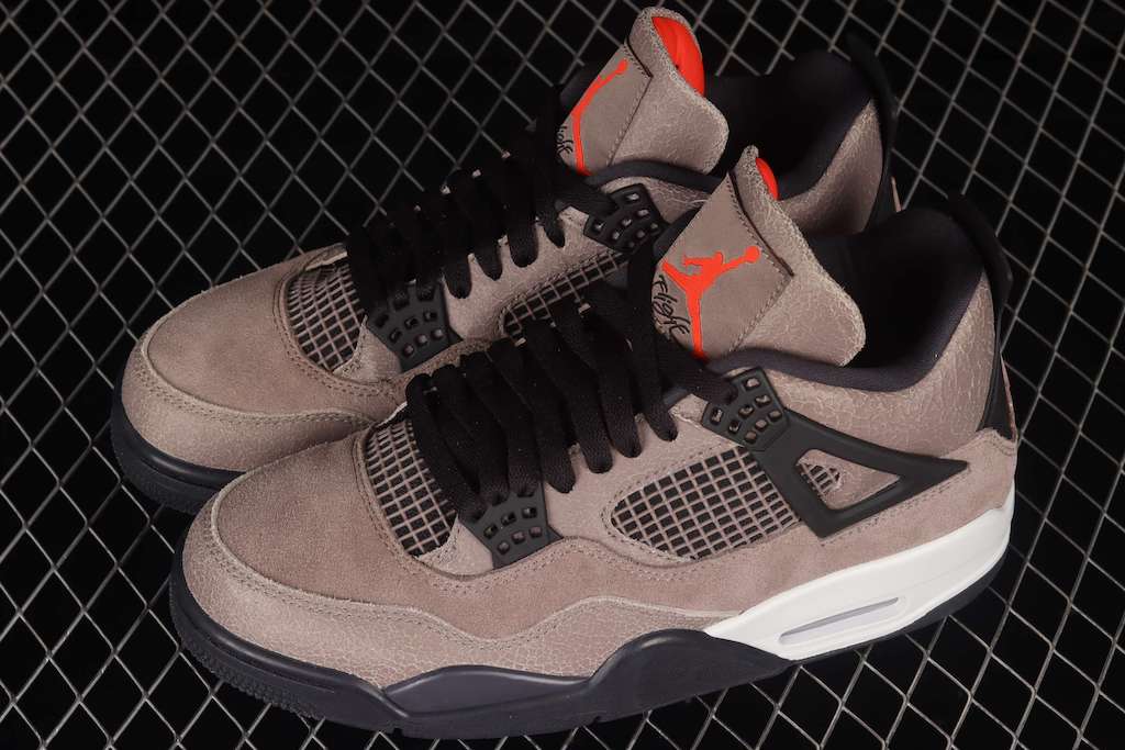New Arrival AJ4 Taupe Haze DB0732-200