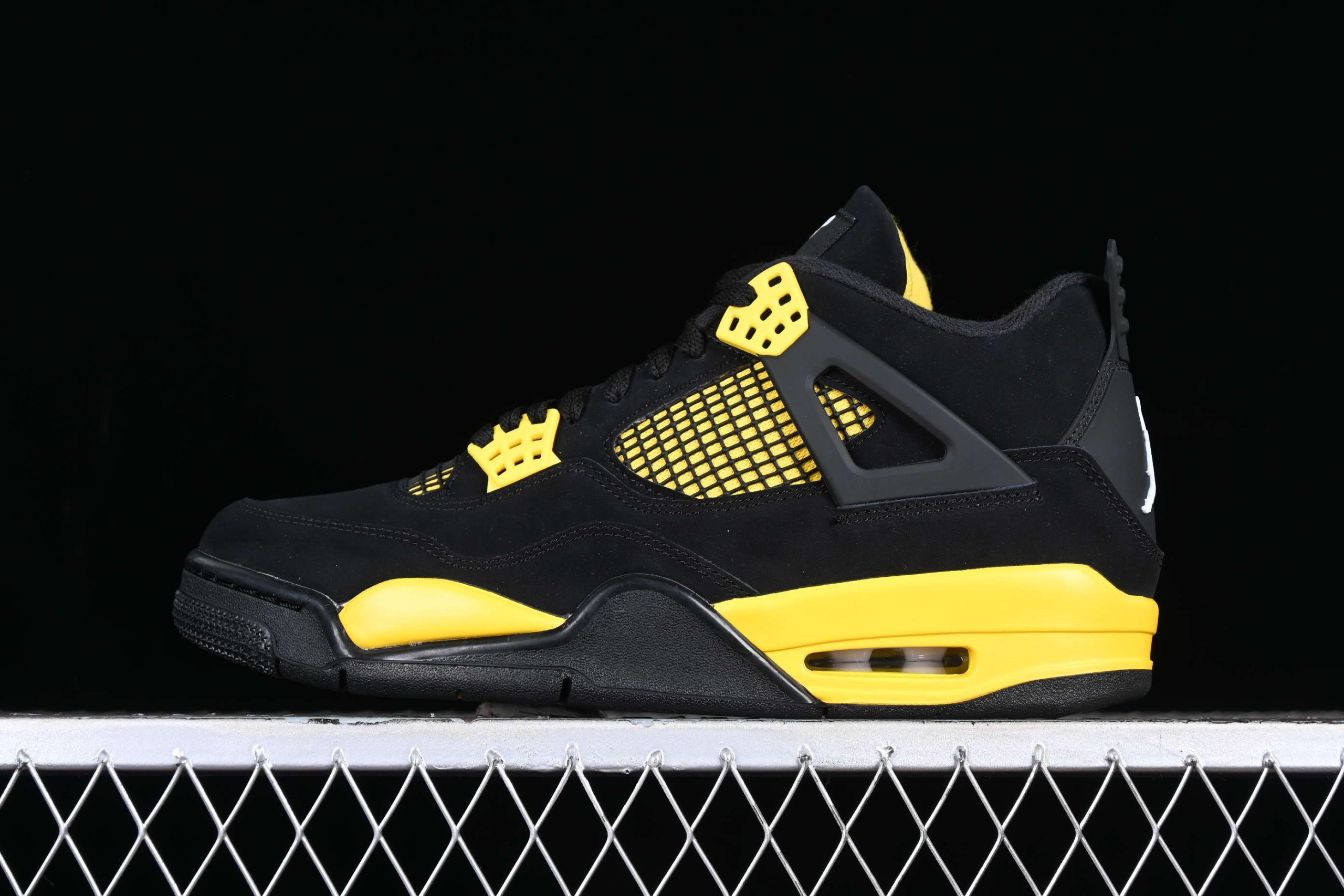 New Arrival AJ4 DH6927-017 Thunder New Arrival AJ4 DH6927-017 Thunder
