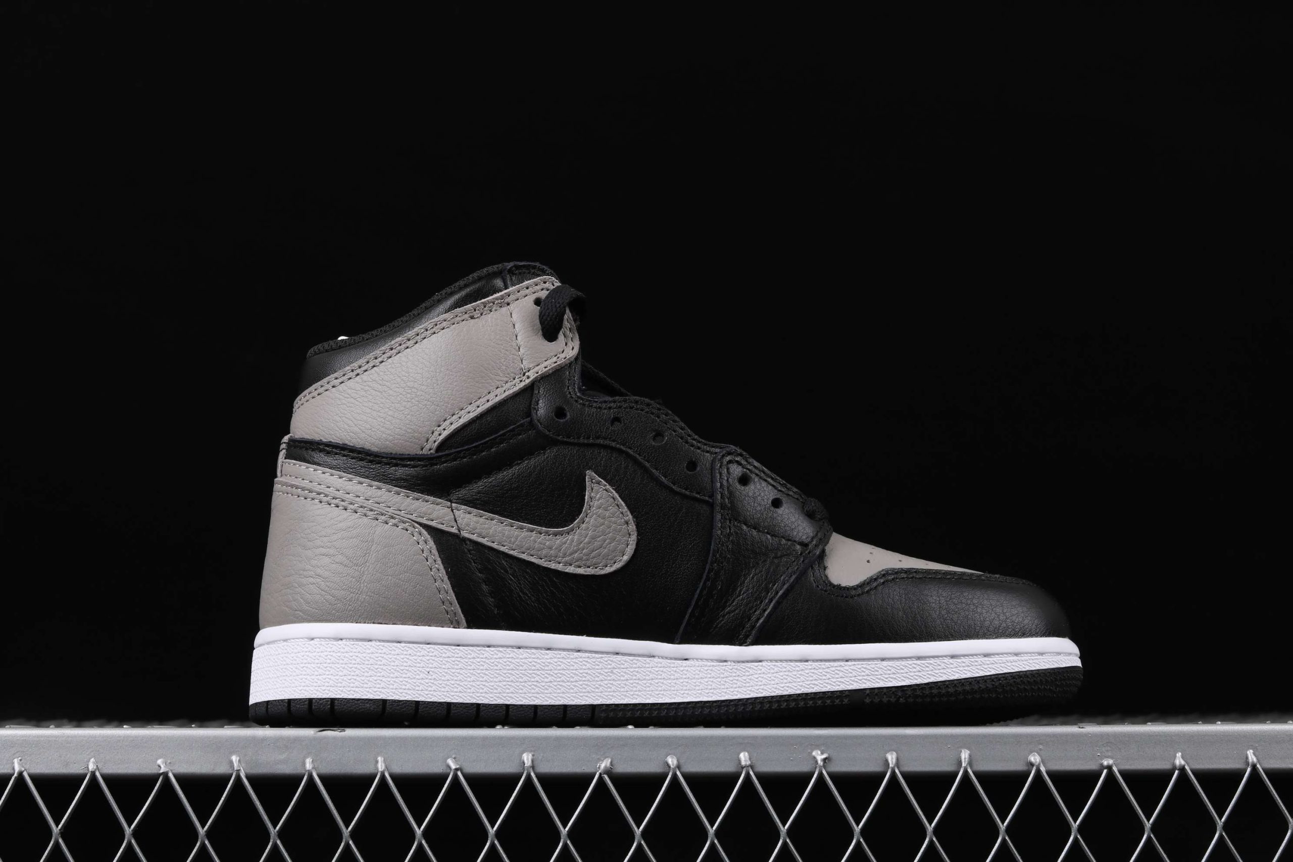 New Arrival AJ1 High 003