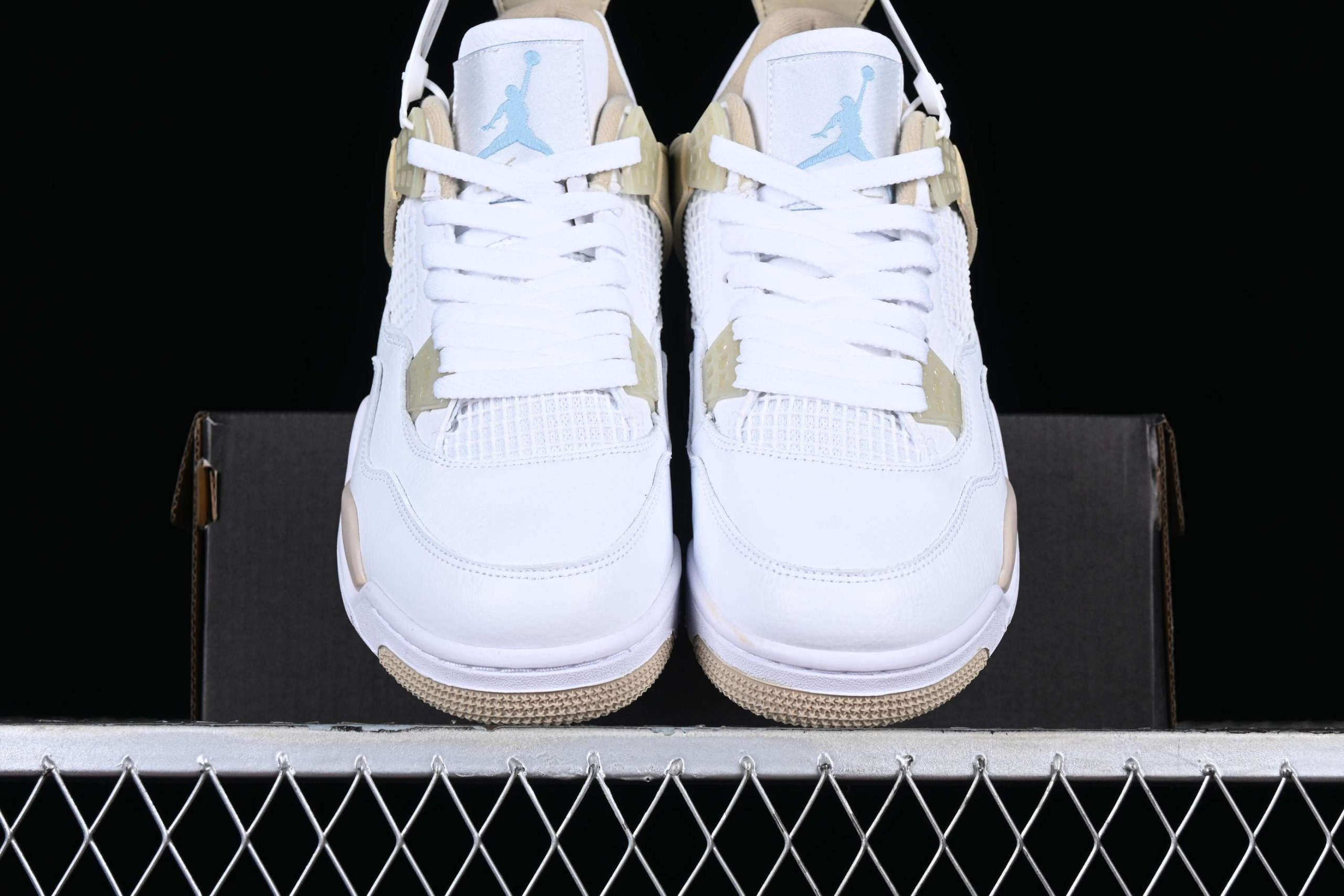 New Arrival AJ4 487724-118 Retro Linen
