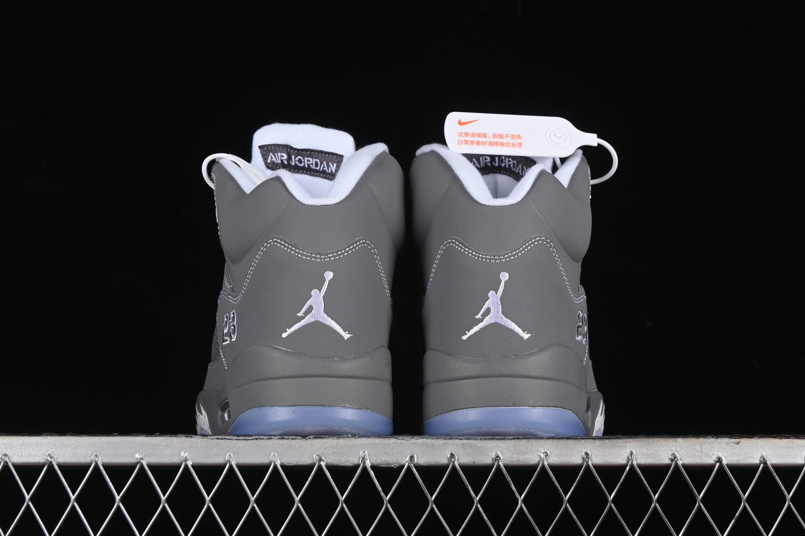 AJ 5 Retro ‘Wolf Grey’ 136027-005 PA