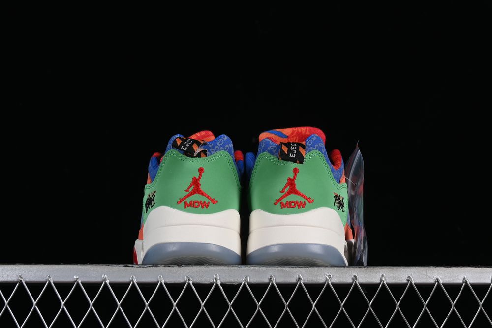 AJ 5 Low ‘Doernbecher Michael’ DR6287-486 PA AJ 5 Low ‘Doernbecher Michael’ DR6287-486 PA