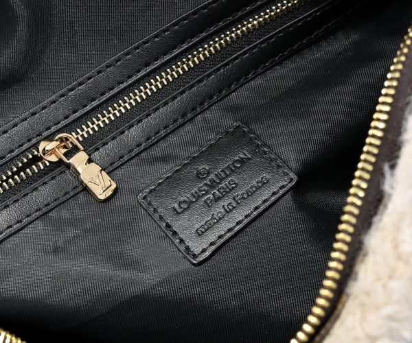 Luxury LV Handbag M26326 BC
