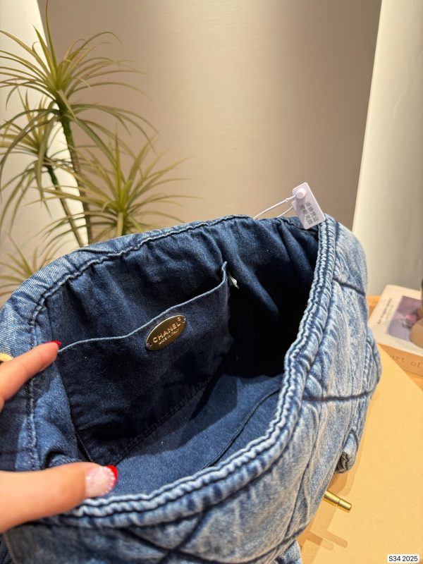New Fashion CN Handbag 2025 QA