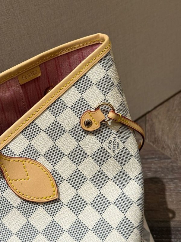 Modern Luxury Daily Bag L5206 FSC