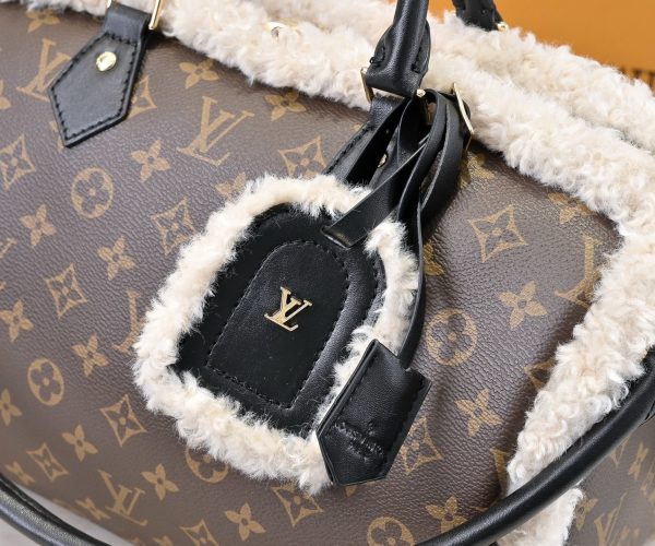 Luxury LV Handbag M26326 BC