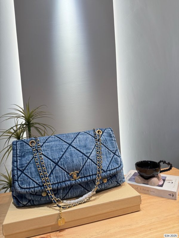 New Fashion CN Handbag 2025 QA