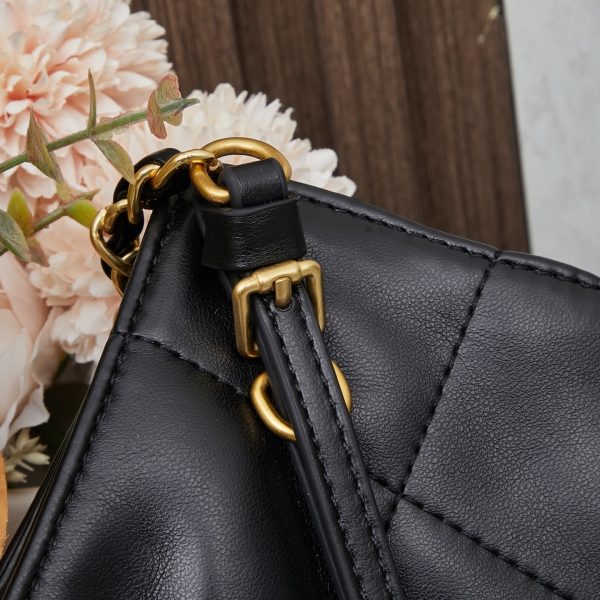 Luxury CN Handbag 2561 BC
