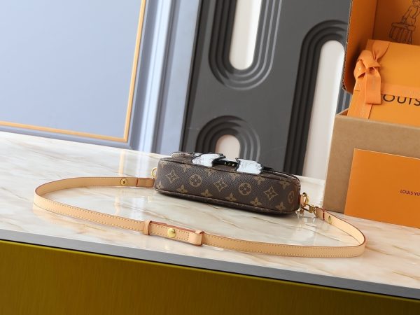 Luxury LV Handbag M15148-M81911 BC