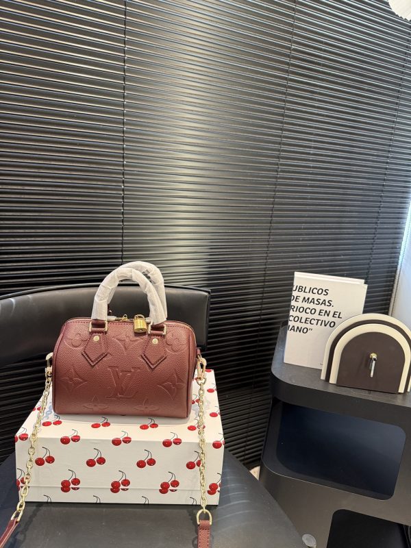 New Fashion LV Handbag 46518 QA New Fashion LV Handbag 46518 QA