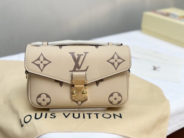 Modern Luxury Daily Bag L5244-1 FSC Modern Luxury Daily Bag L5244-1 FSC
