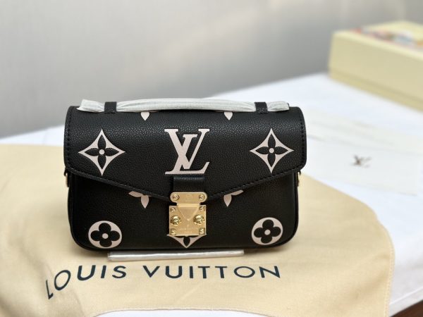 Modern Luxury Daily Bag L5244-1 FSC Modern Luxury Daily Bag L5244-1 FSC