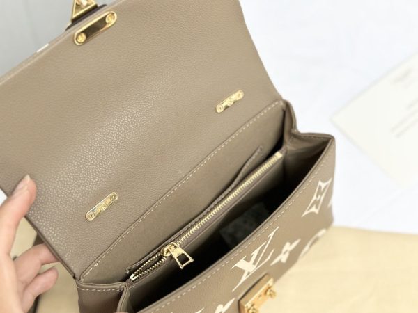 Modern Luxury Daily Bag L5249 FSC