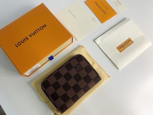 New Fashion Wallet 303 TEN