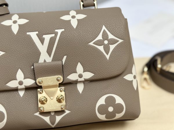 Modern Luxury Daily Bag L5249 FSC