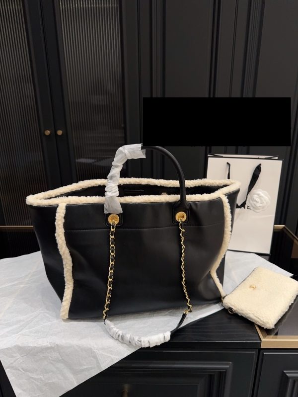New Fashion CN Handbag CC2511185 QA
