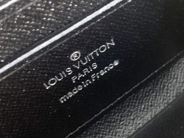 New Fashion Wallet 303 TEN