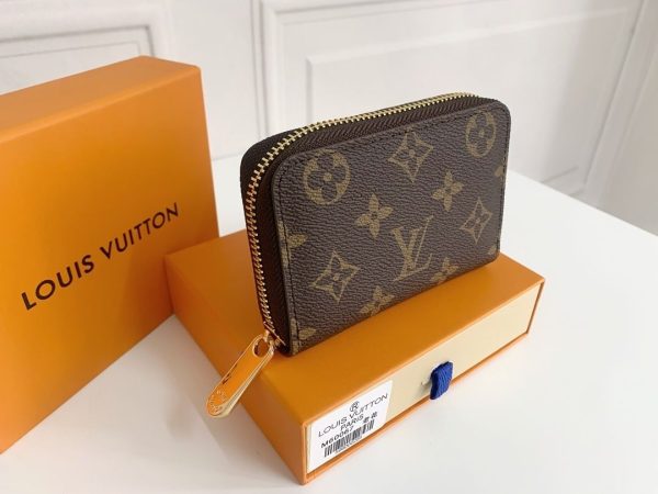 New Fashion Wallet 303 TEN