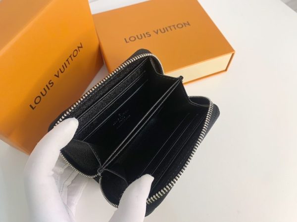 New Fashion Wallet 303 TEN