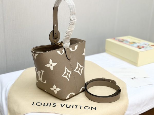Modern Luxury Daily Bag L5237 FSC