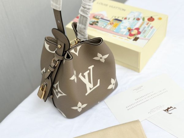 Modern Luxury Daily Bag L5237 FSC