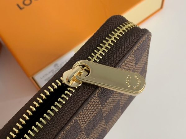 New Fashion Wallet 303 TEN